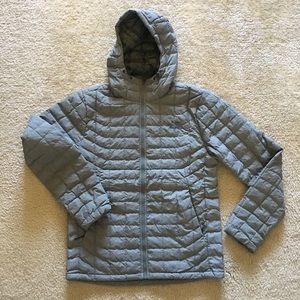 The North Face Thermoball Hoodie in Gray